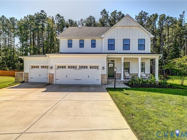 9589 Chatham Green Court, Mechanicsville, VA 23116