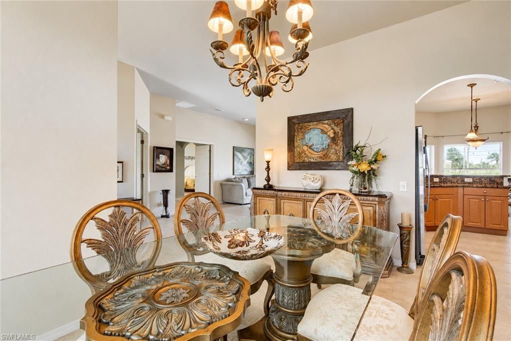 927 SW 28th Ter, Cape Coral, FL 33914 Photo