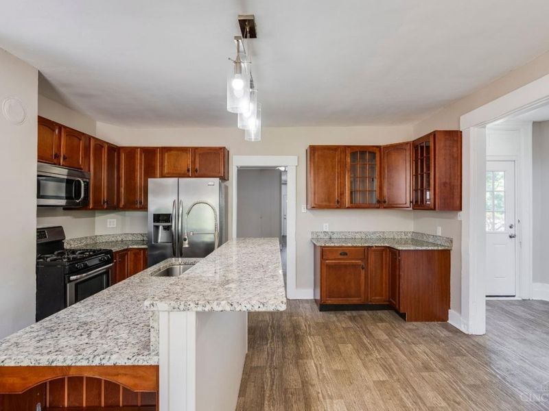 3715 Drake Avenue, Cincinnati, OH 45209 Photo 13