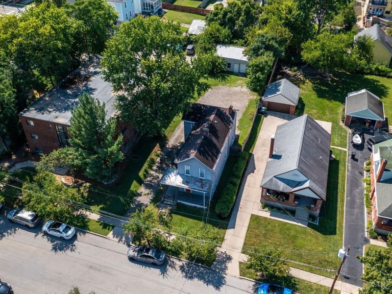 3715 Drake Avenue, Cincinnati, OH 45209 Photo 2