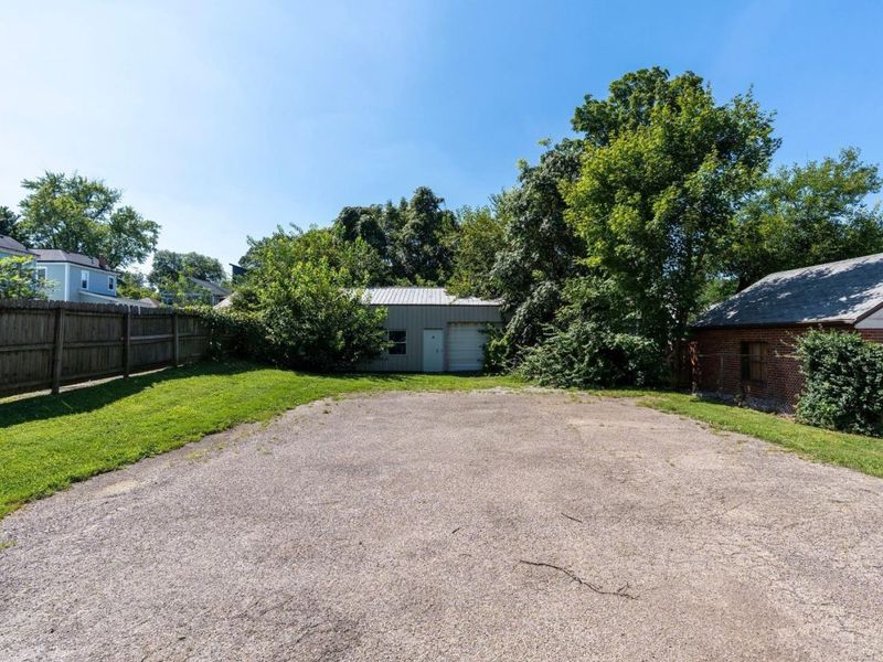 3715 Drake Avenue, Cincinnati, OH 45209 Photo 28