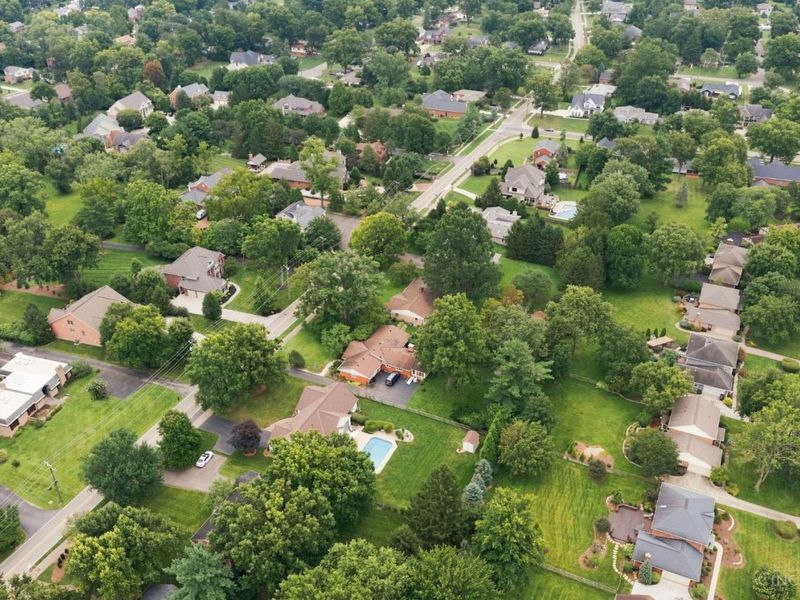 9871 Zig Zag Road, Montgomery, OH 45242 Photo 12