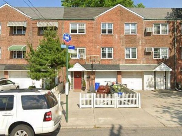 2515 150th Street, Flushing, NY 11354