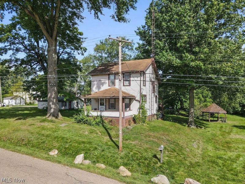 328 Keystone Street, Alliance, OH 44601 Photo 1