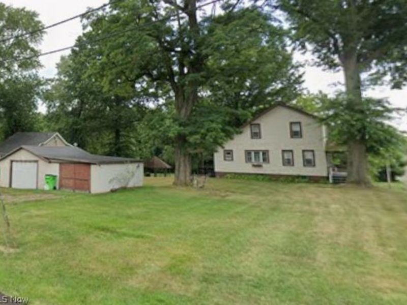 328 Keystone Street, Alliance, OH 44601 Photo 2