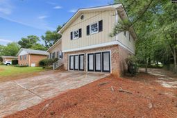 525 Friarsgate Boulevard photo 4