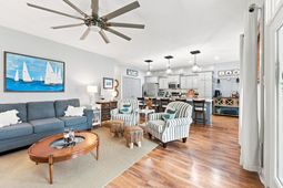 35 Oyster Pearl Ct. photo 4