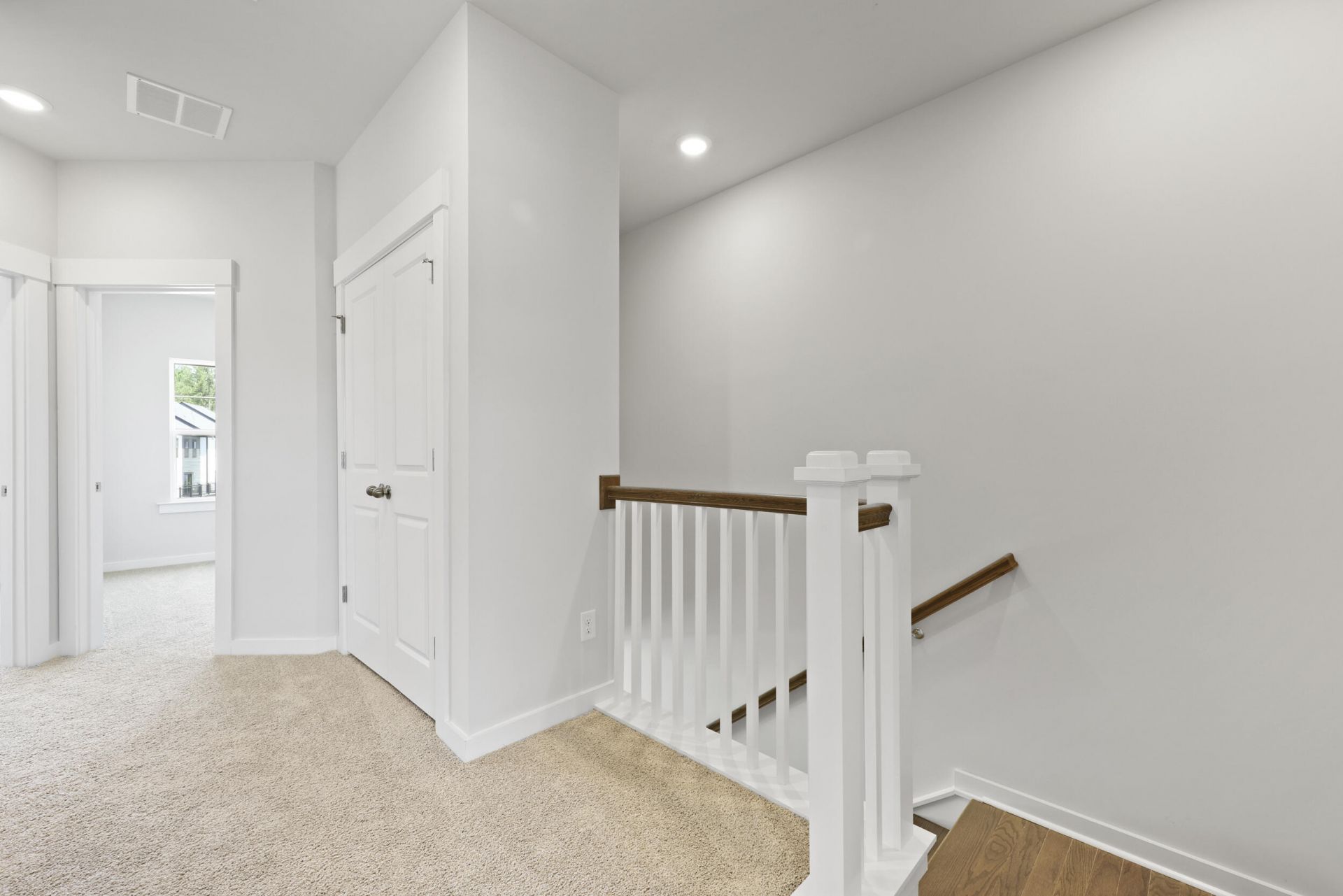 109 Royal Fern Road Photo 26