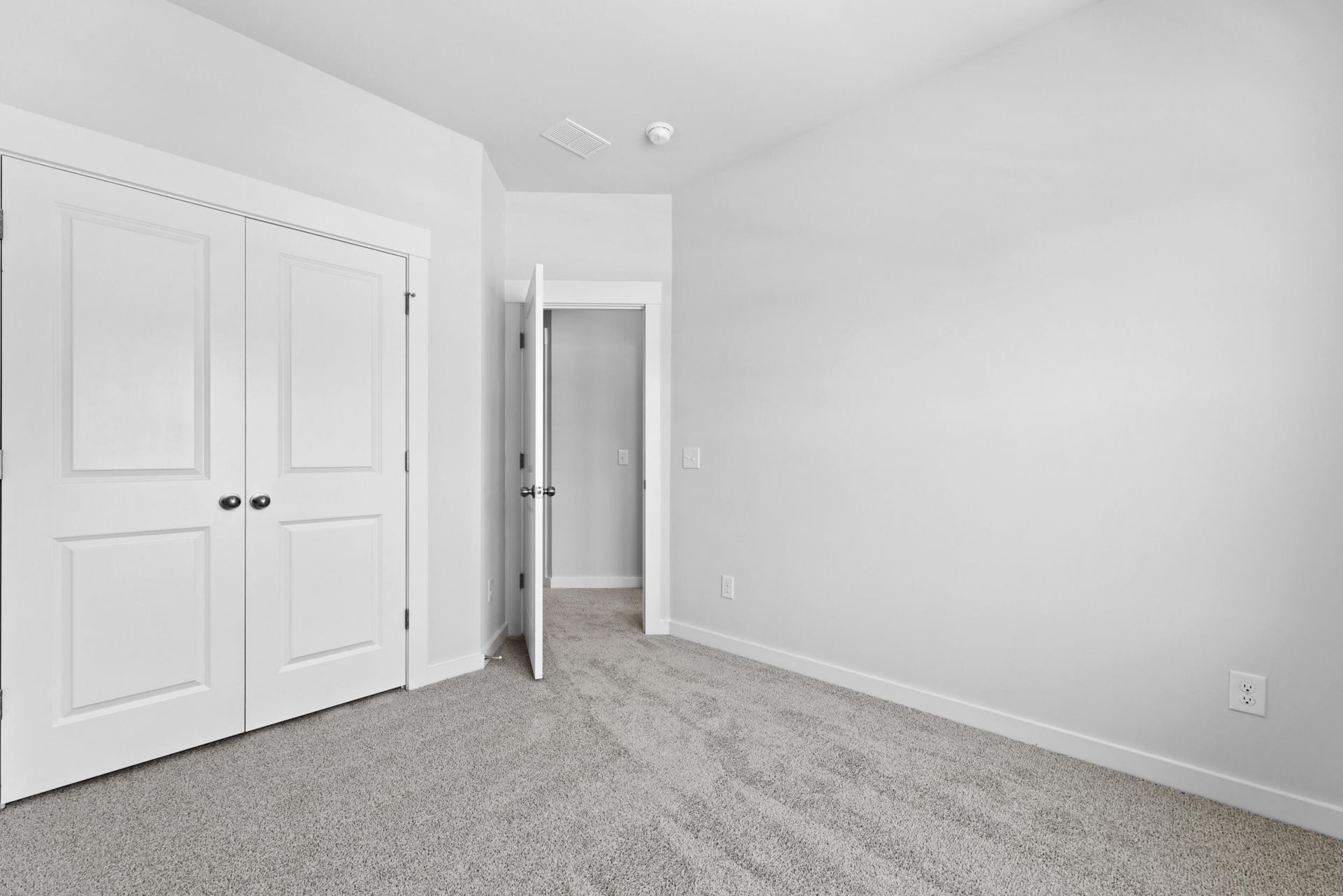 109 Royal Fern Road Photo 29