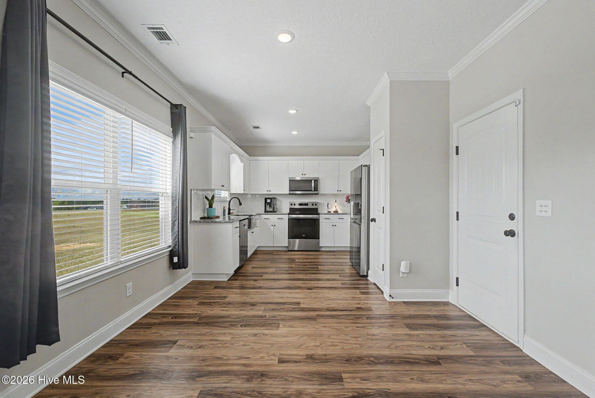 6019 Pelion Park Photo 11