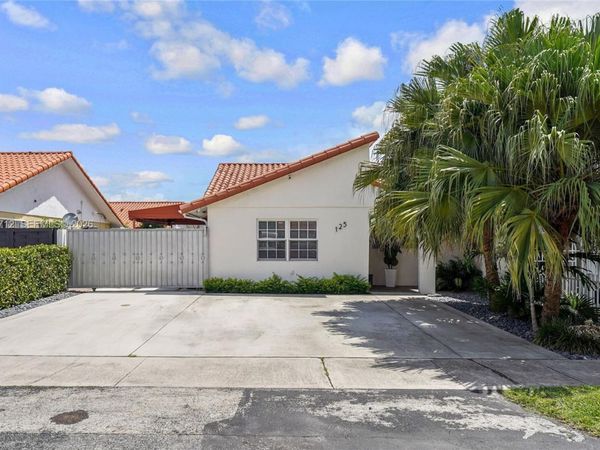 125 SW 116th Ct , Sweetwater, FL 33174