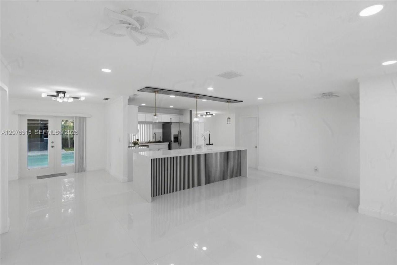 8300 SW 26th Pl, Davie, FL 33328 Photo