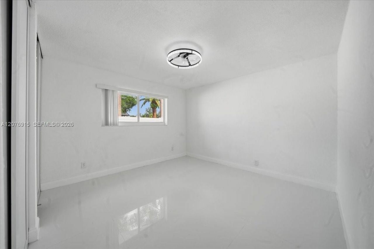 8300 SW 26th Pl, Davie, FL 33328 Photo