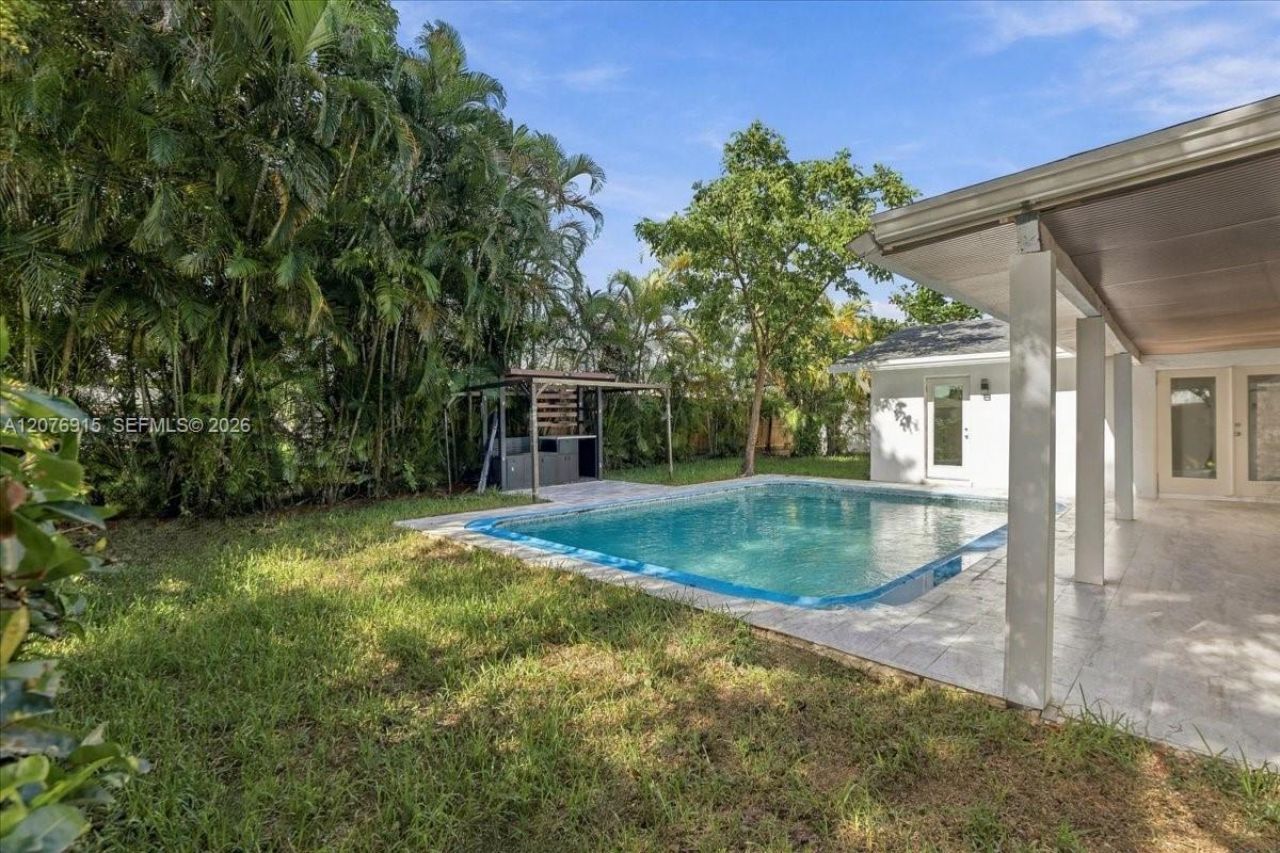 8300 SW 26th Pl, Davie, FL 33328 Photo