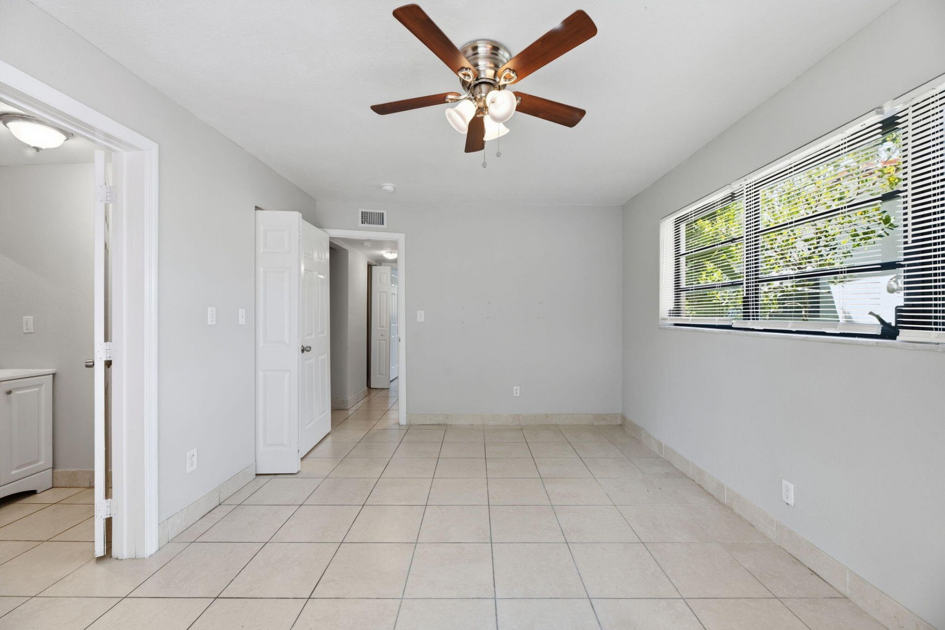 3427 NW 37th Street, Lauderdale Lakes, FL 33309 Photo