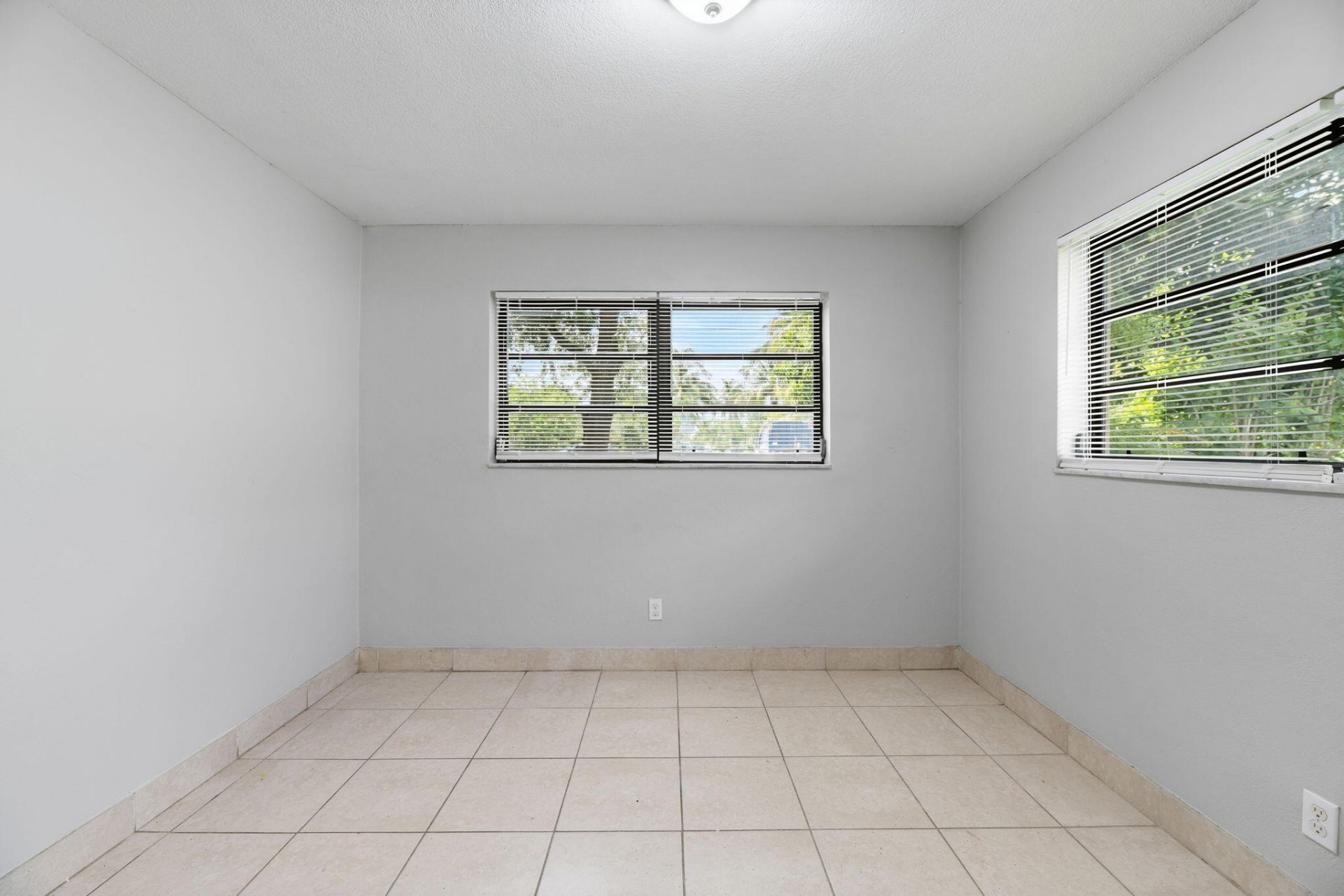 3427 NW 37th Street, Lauderdale Lakes, FL 33309 Photo