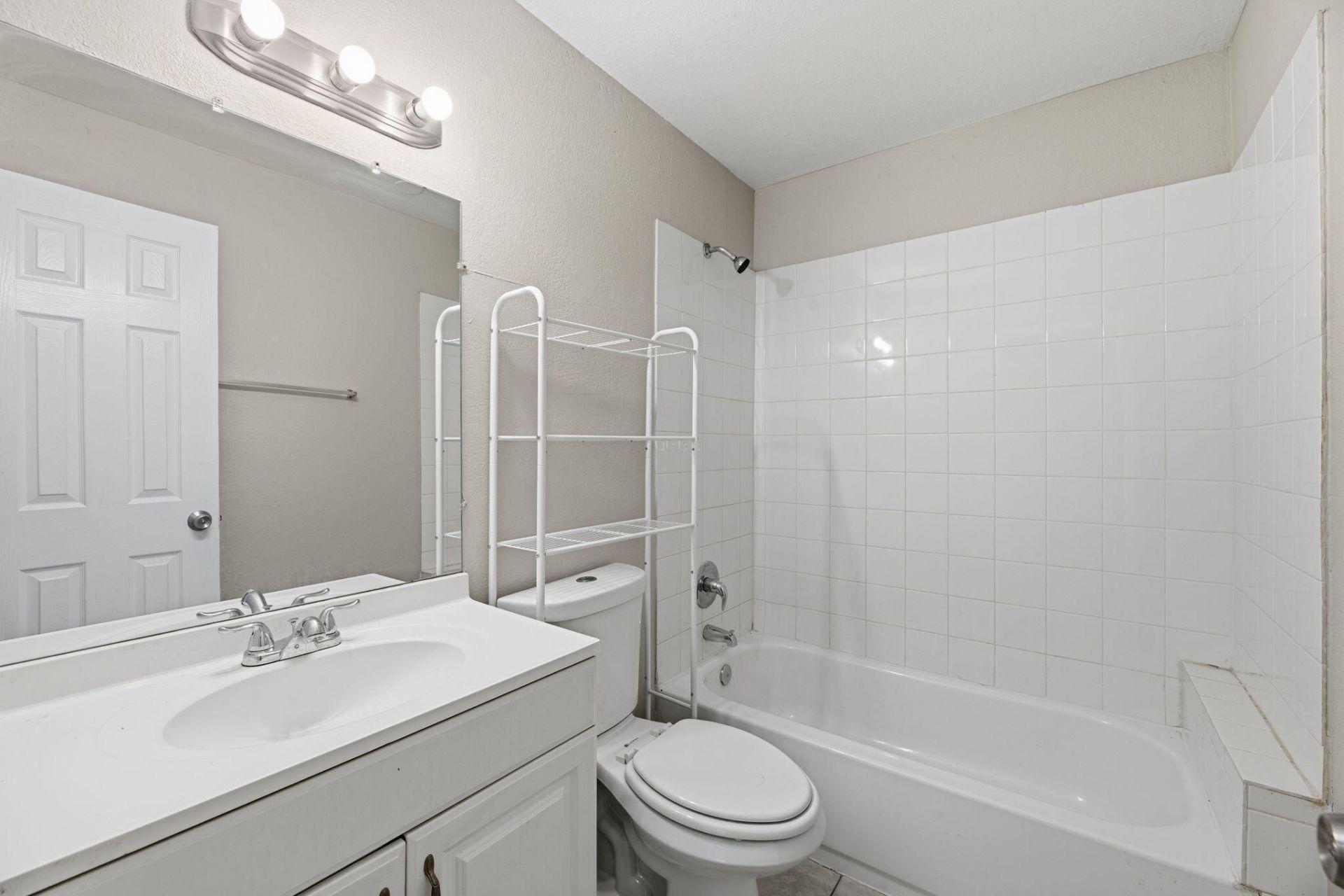 3427 NW 37th Street, Lauderdale Lakes, FL 33309 Photo