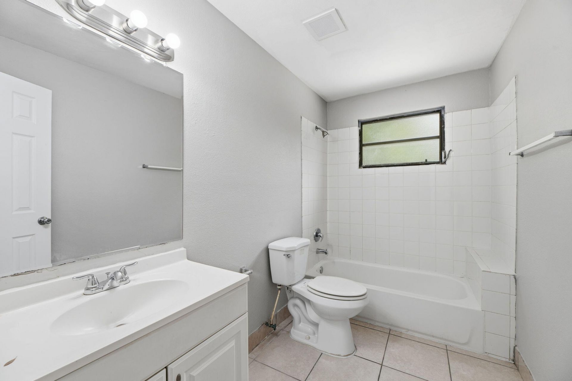 3427 NW 37th Street, Lauderdale Lakes, FL 33309 Photo