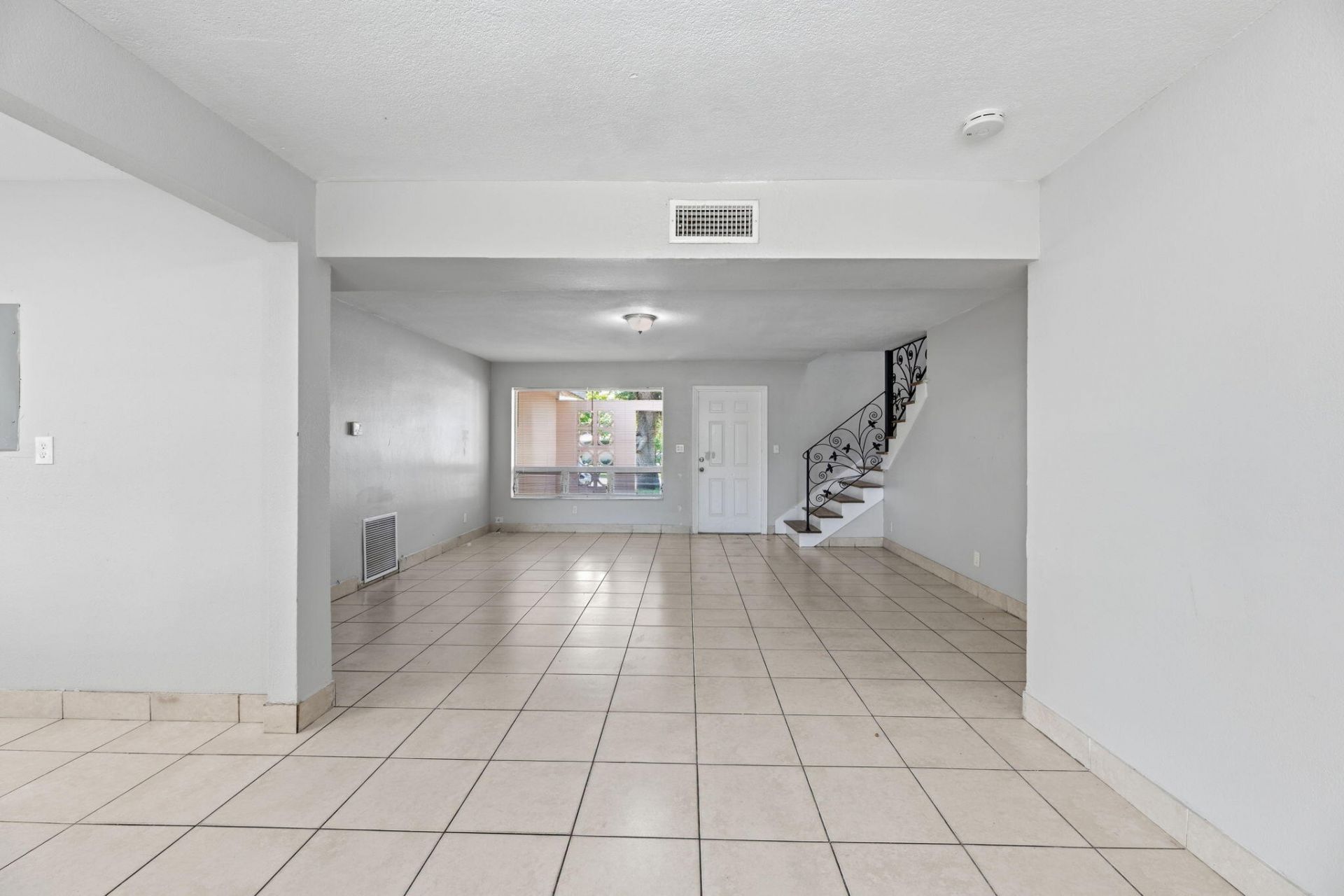 3427 NW 37th Street, Lauderdale Lakes, FL 33309 Photo