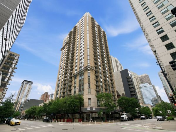 70 W HURON Street , Unit 502, Chicago, IL 60654