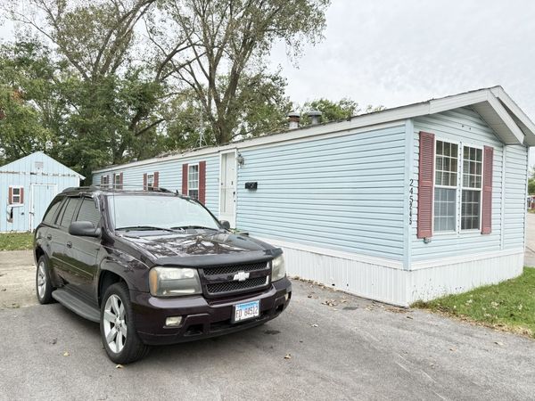1712 S Dixie Highway , Crete, IL 60417