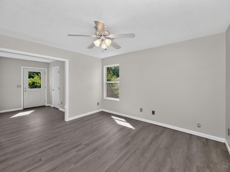 9765 St Rt 350, Washington Township, OH 45113 Photo 5