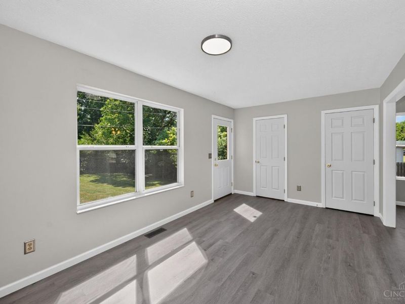 9765 St Rt 350, Washington Township, OH 45113 Photo 9