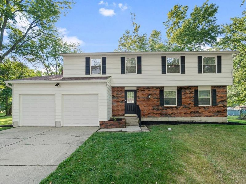 5757 Lynne Clara Drive, Miami Township, OH 45150 Photo 1
