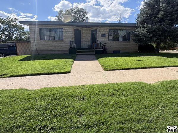 1325 N Elizabeth St, Pueblo, CO 81003