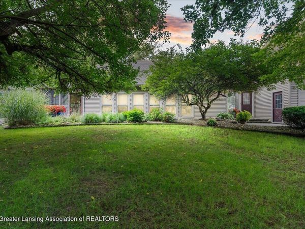 6901 N Dewitt Road, St. Johns, MI 48879