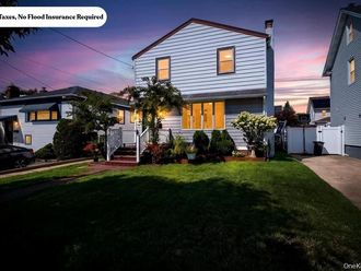 48 W Windsor Parkway Oceanside, NY 11572