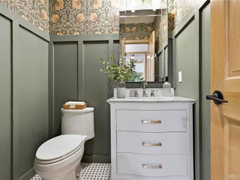 947 Woodcreek Drive, Miamitwpclermont, OH 45150 Photo 18