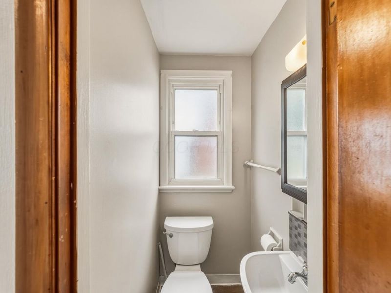 1380 Linwood Avenue, Columbus, OH 43206 Photo 24