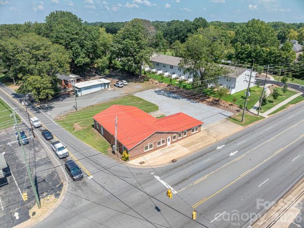 2303 E Main Street , Lincolnton, NC 28092