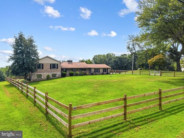 140 GOVERNOR MARKHAM DRIVE, GLEN MILLS, PA 19342