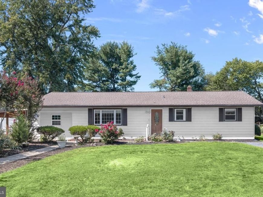 949 Oakdale Circle, Millersville, MD 21108 Main Photo