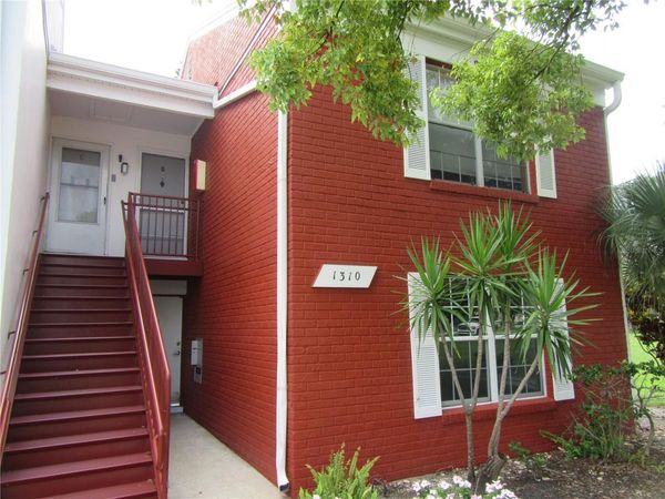 1310 83RD AVENUE N, Unit D, ST PETERSBURG, FL 33702