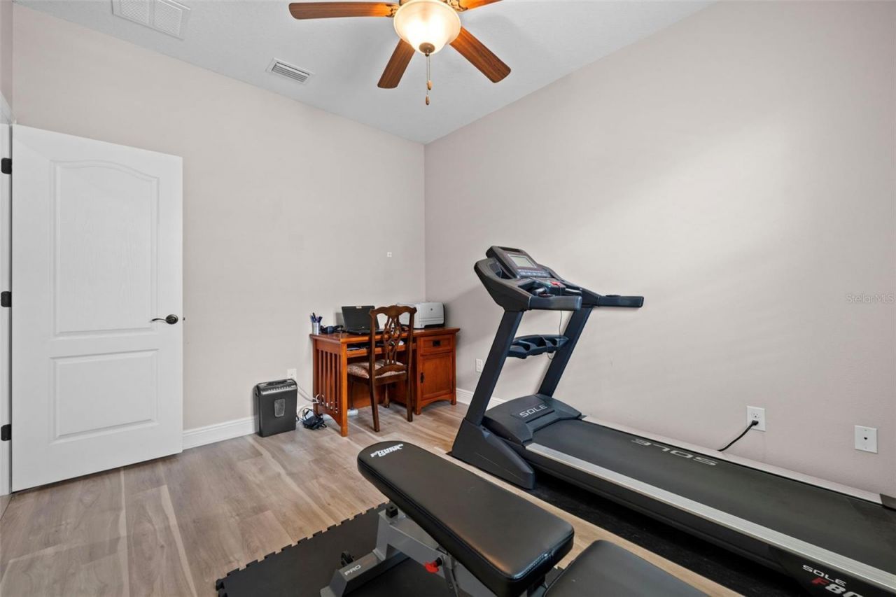 8212 36th Street E, Sarasota, FL 34243 Photo