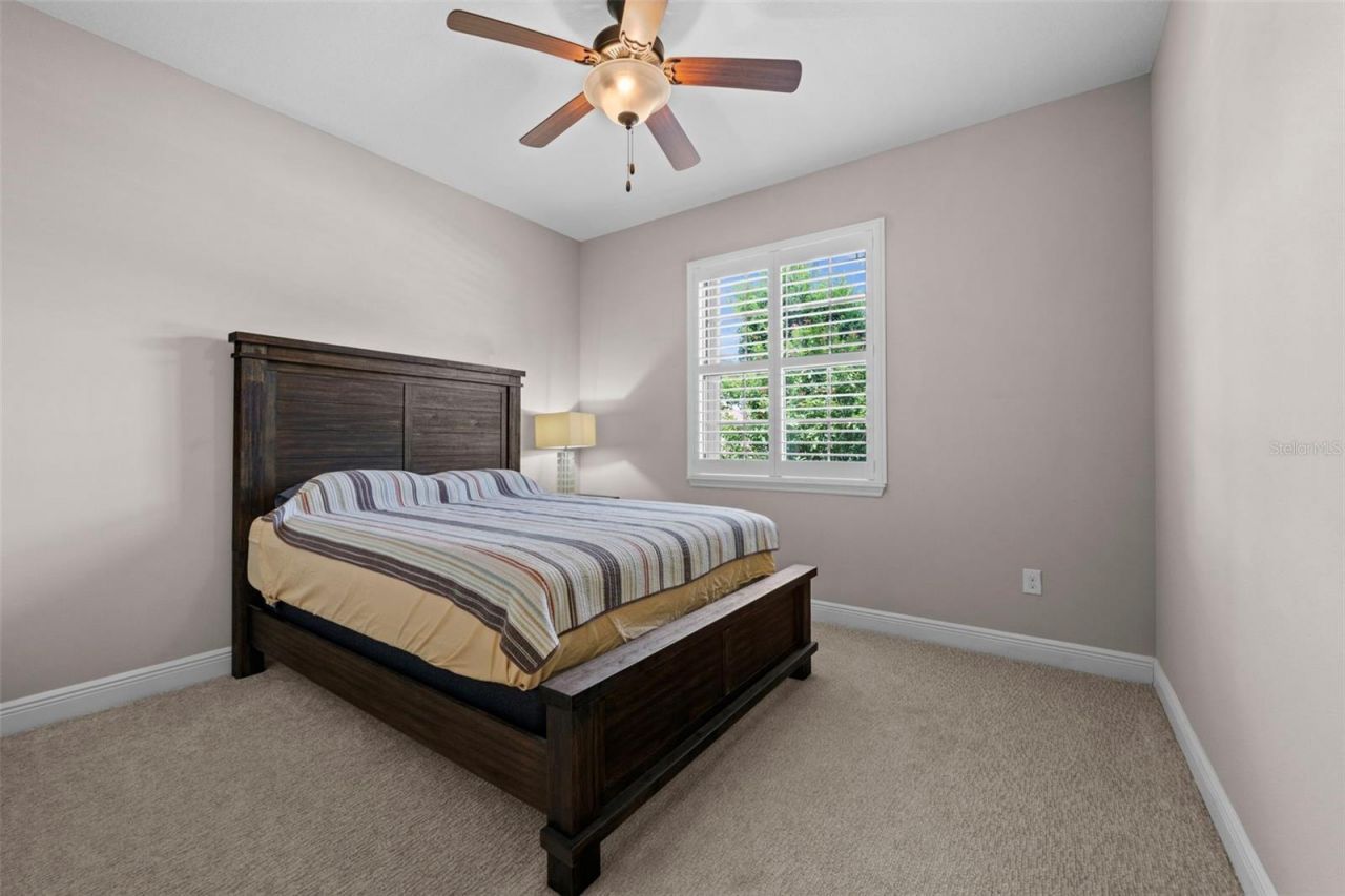 8212 36th Street E, Sarasota, FL 34243 Photo