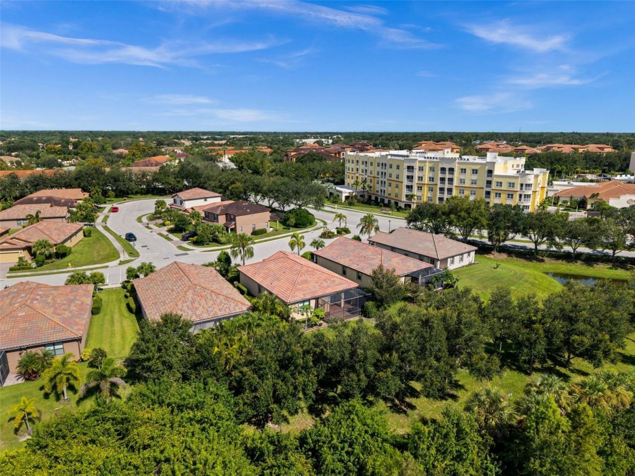 8212 36th Street E, Sarasota, FL 34243 Photo