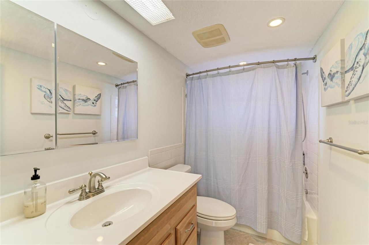 9393 Midnight Pass Road, Unit 205, Sarasota, FL 34242 Photo
