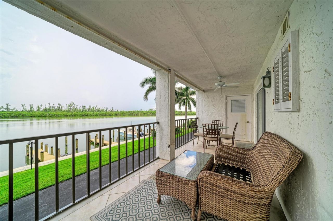 9393 Midnight Pass Road, Unit 205, Sarasota, FL 34242 Photo