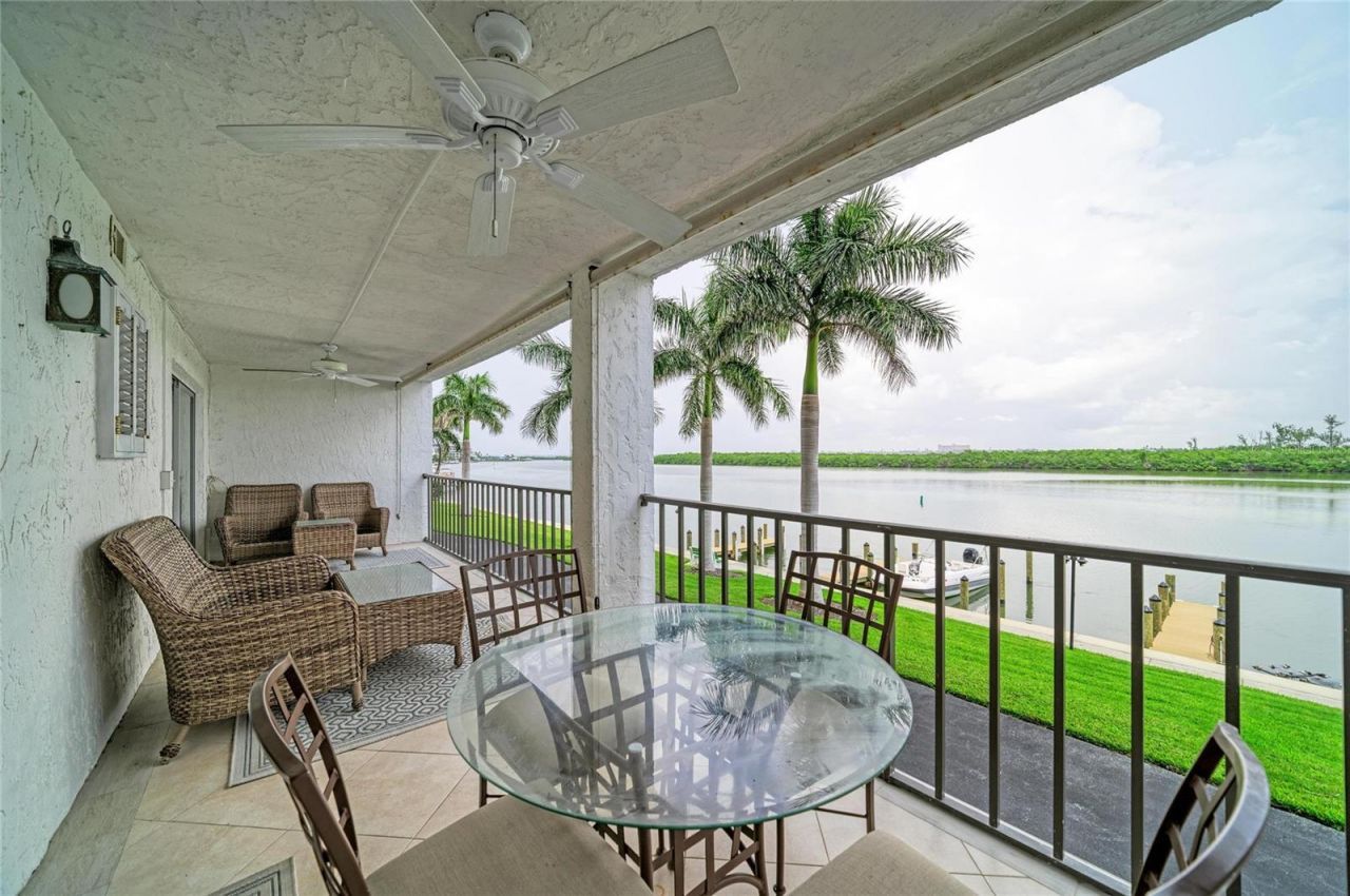 9393 Midnight Pass Road, Unit 205, Sarasota, FL 34242 Photo