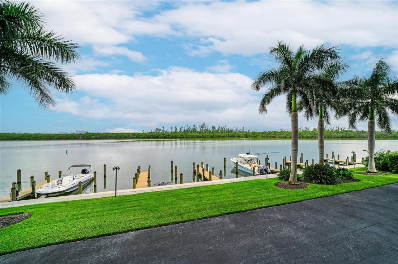 9393 Midnight Pass Road, Unit 205, Sarasota, FL 34242 Photo