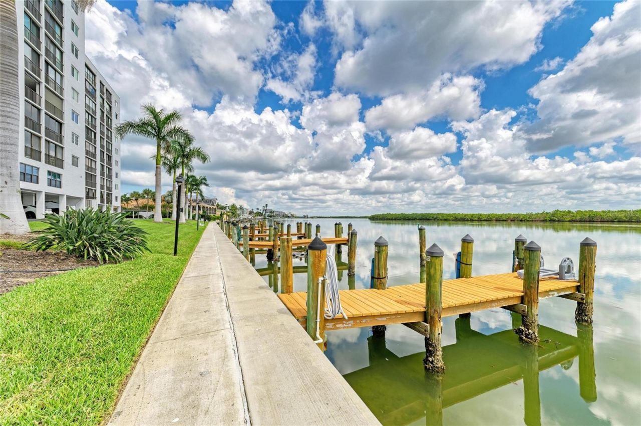 9393 Midnight Pass Road, Unit 205, Sarasota, FL 34242 Photo