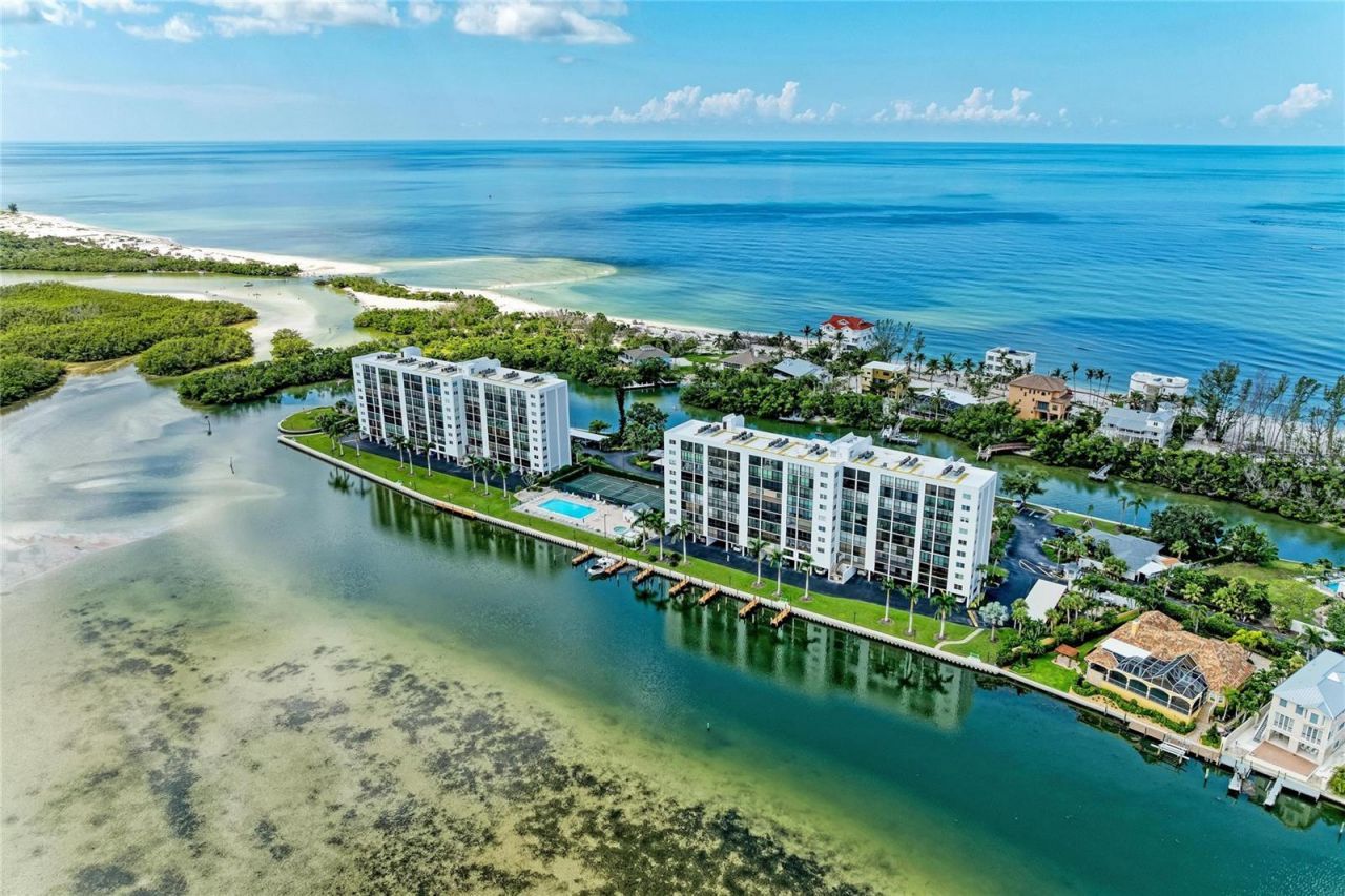 9393 Midnight Pass Road, Unit 205, Sarasota, FL 34242 Photo