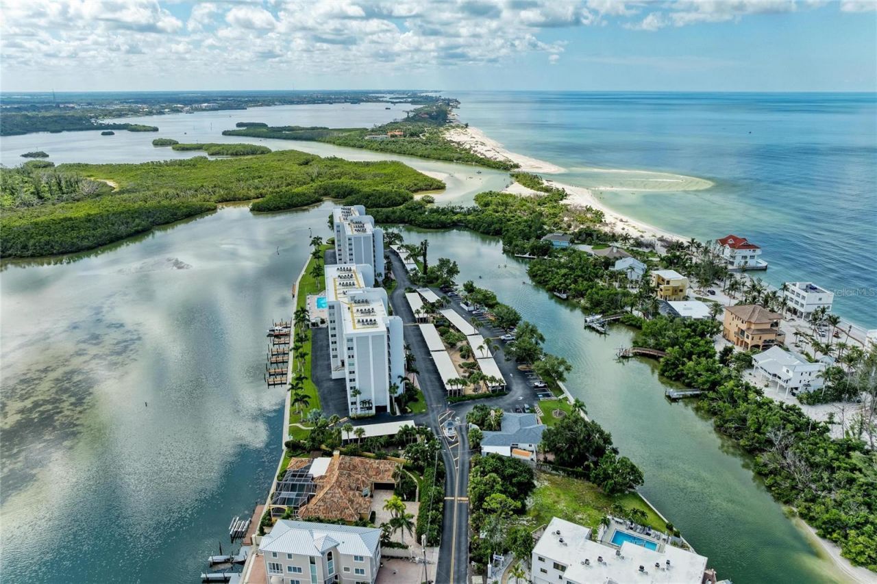 9393 Midnight Pass Road, Unit 205, Sarasota, FL 34242 Photo