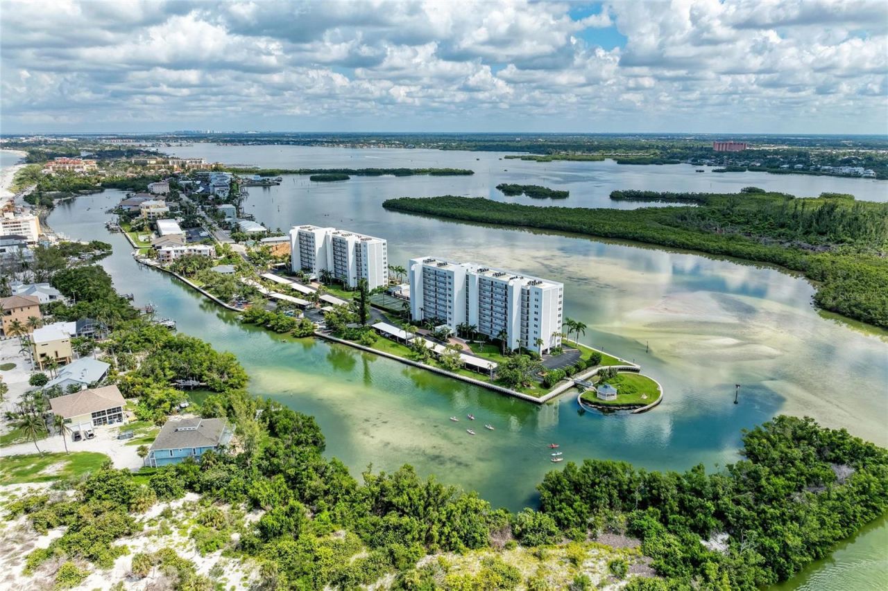 9393 Midnight Pass Road, Unit 205, Sarasota, FL 34242 Photo