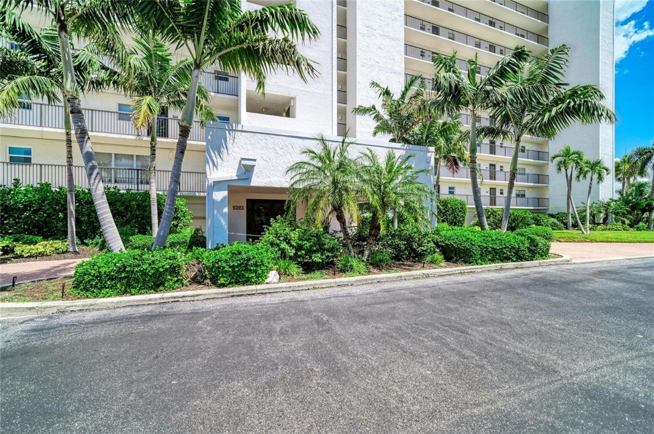 9393 Midnight Pass Road, Unit 205, Sarasota, FL 34242 Photo
