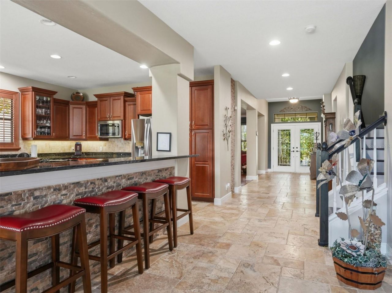 2707 Lakebreeze Lane S, Clearwater, FL 33759 Photo